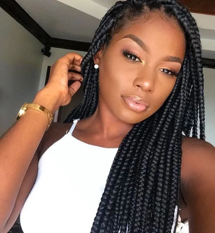 Knotless Braids vs. Traditional: Unveiling the Popularity Shift- uBraids